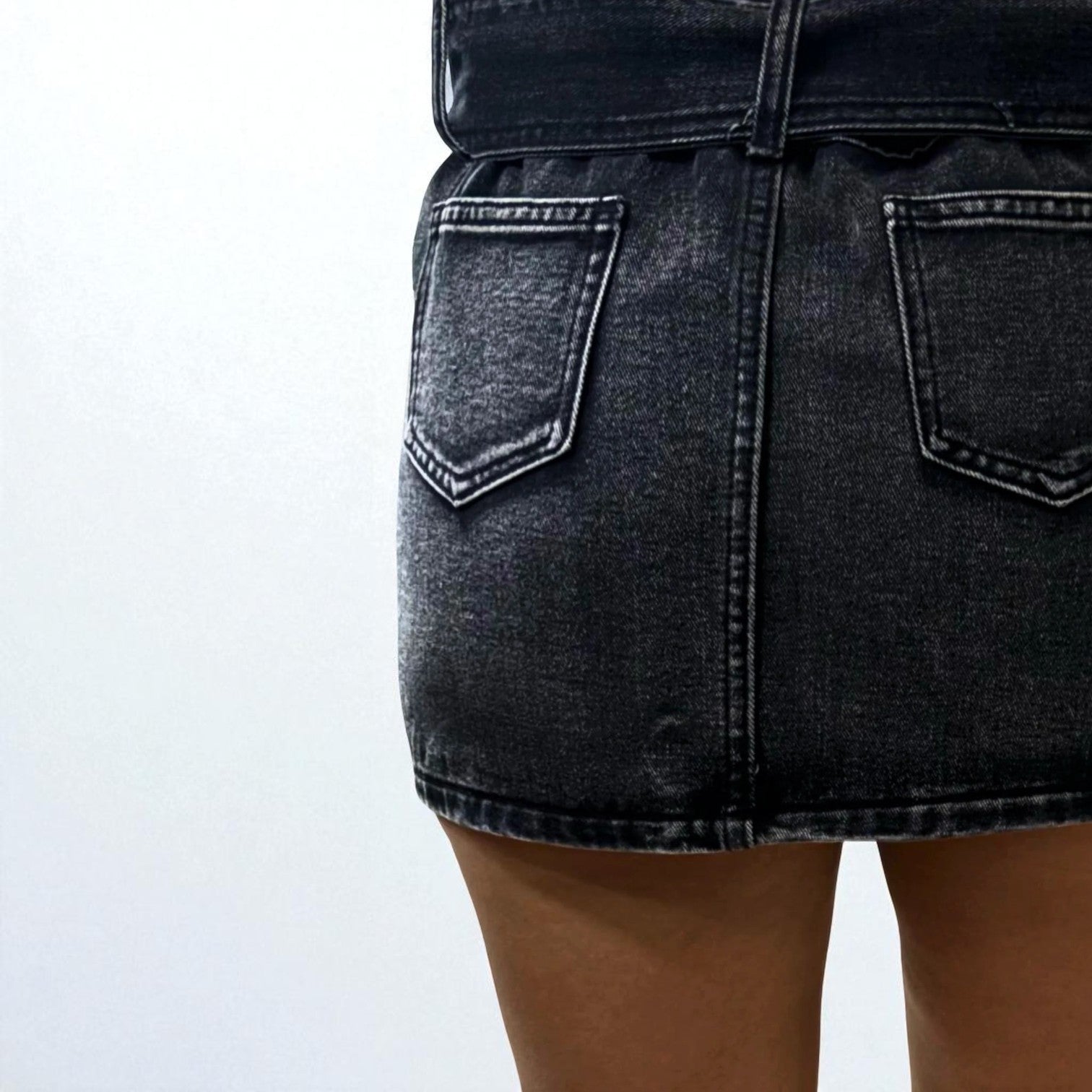 MINIFALDA DE JEAN SOPHI