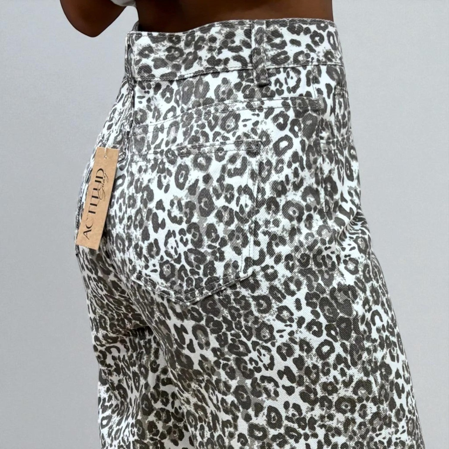 BERMUDA PRINT MILANA