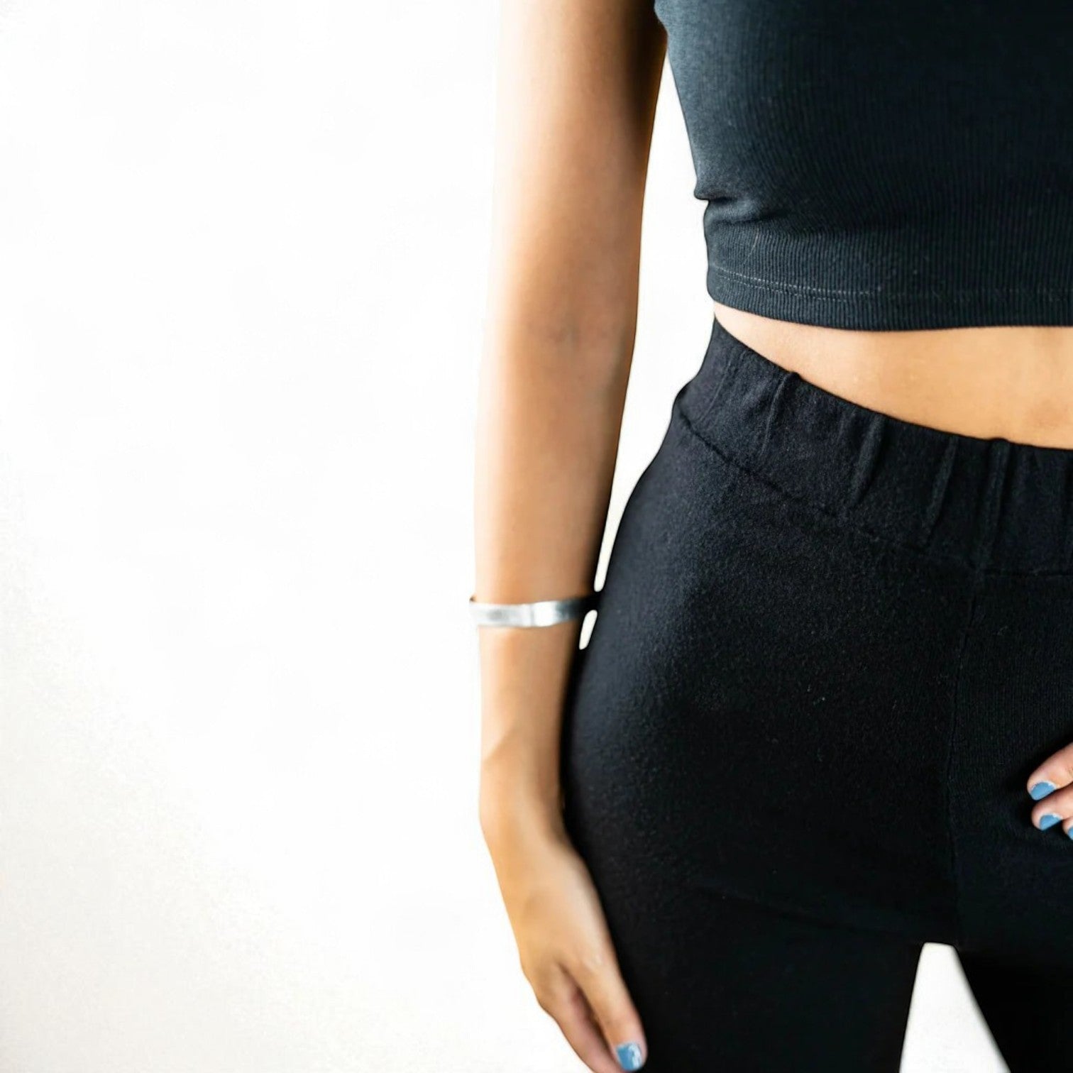 PANTALON THYRA - A561