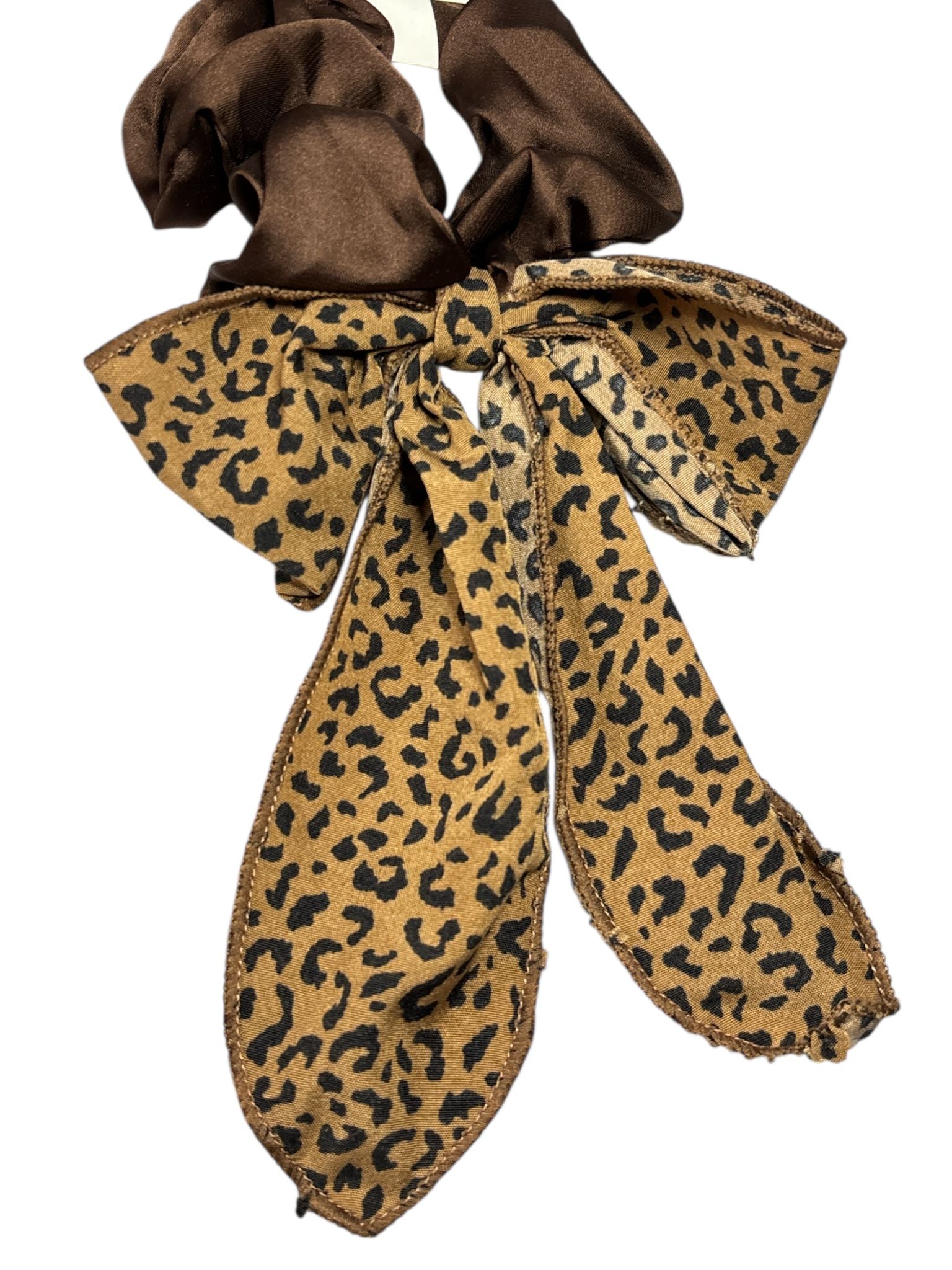 COLERO MARRON PRINT CON MOÑA