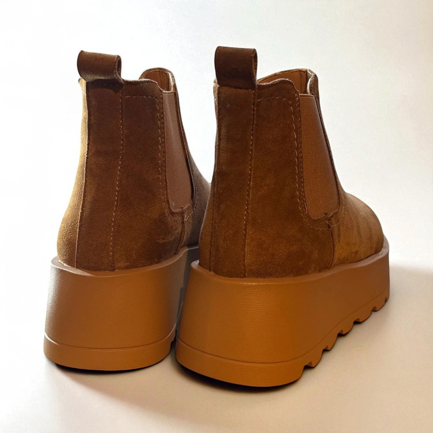BOTAS LUMI