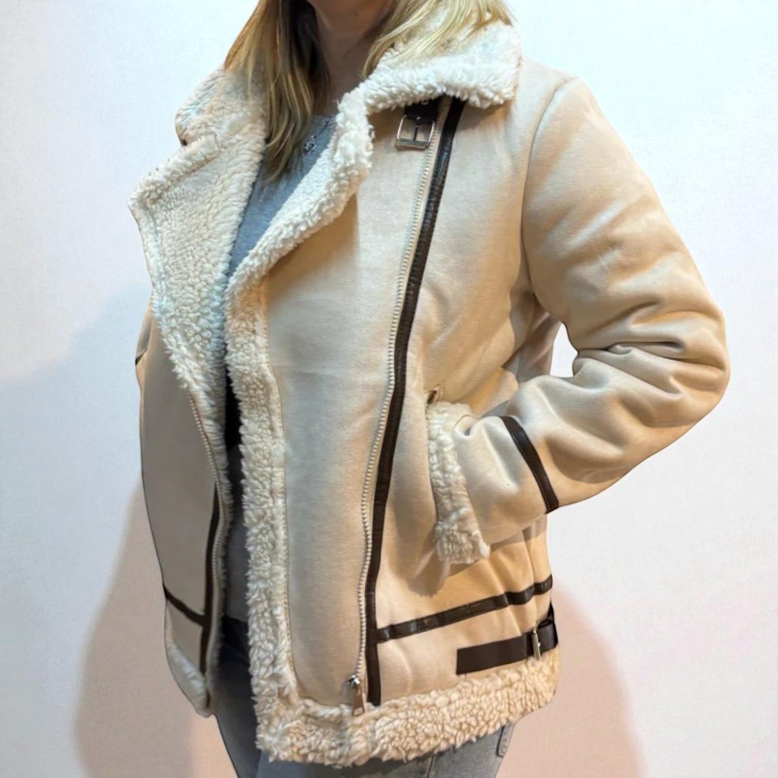 GAMULAN, CAMPERA DE CORDERITO BAMBI