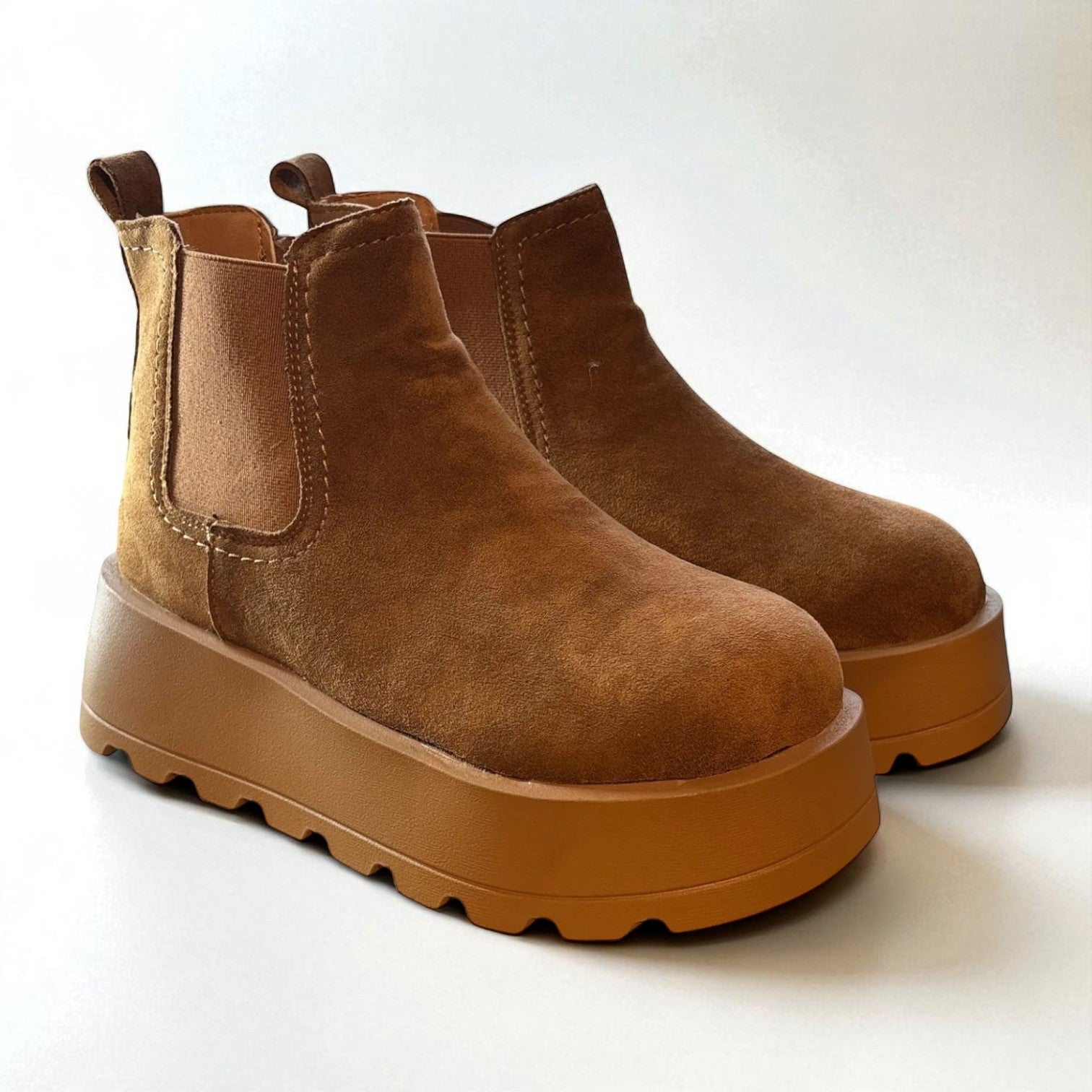 BOTAS LUMI